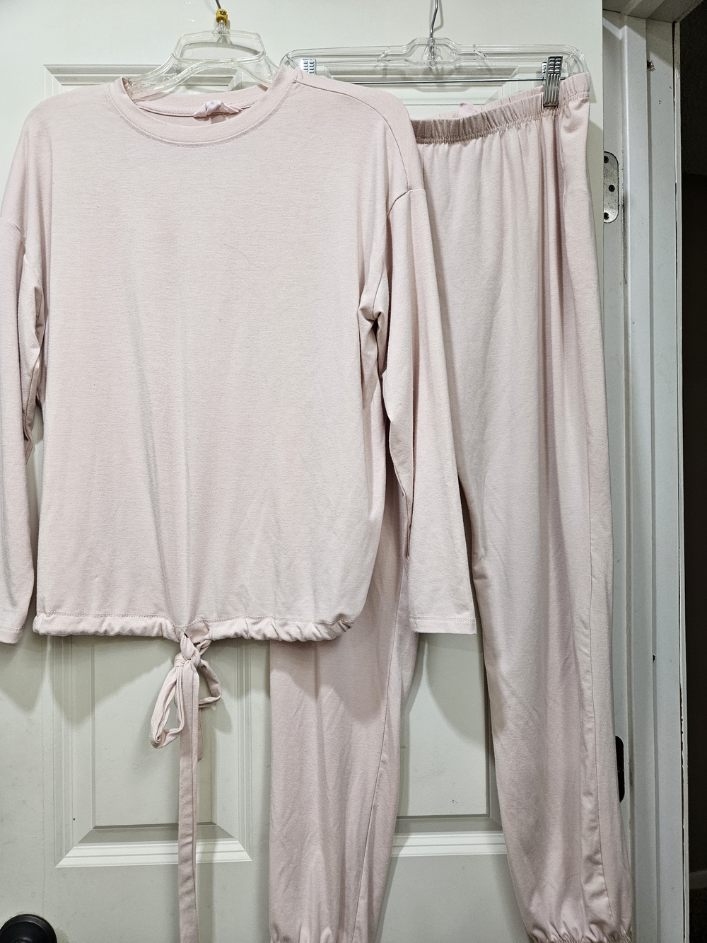 Cozy Tie-Hem Pajama Set in Light Pink